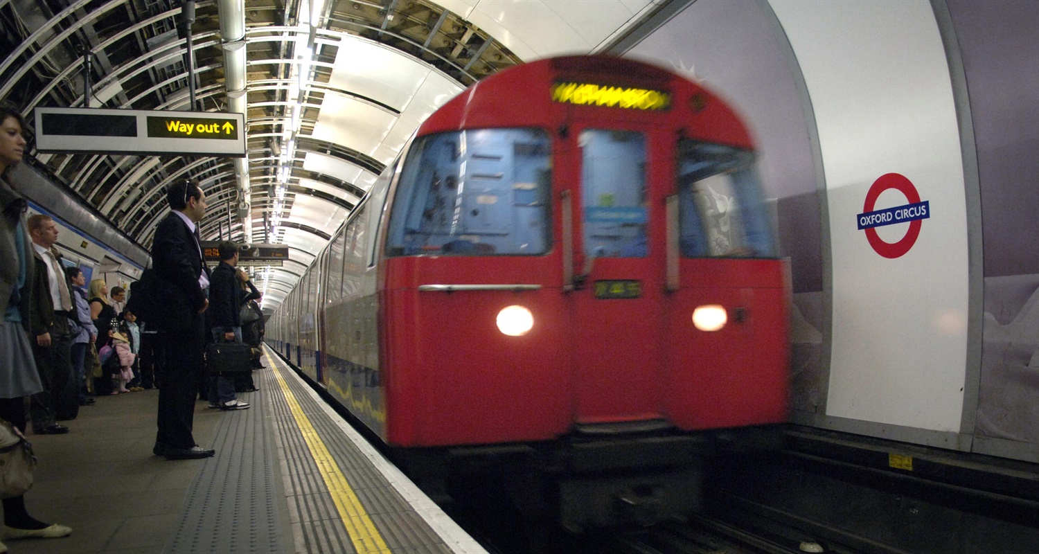 London-Underground-on-track-to-offer-mobile-phone-coverage